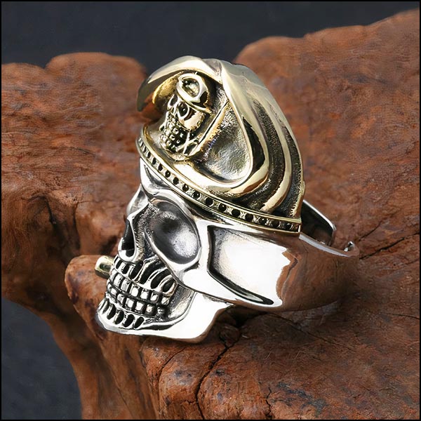 Men's Two-Tone Skull Ring with Gold Beret & Cigar
