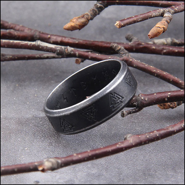 Men's Rune Ring