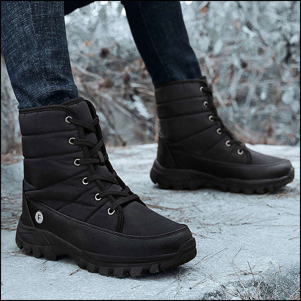 Unisex Black Quilted Insulated Snow Boots