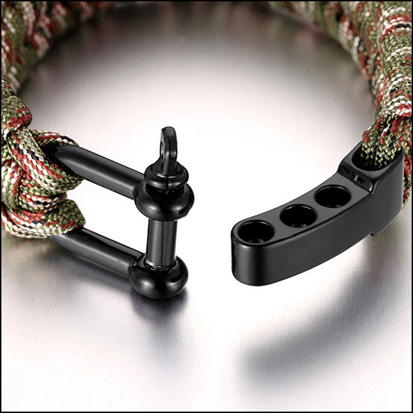 Camouflage Paracord Bracelet with Black Shackle