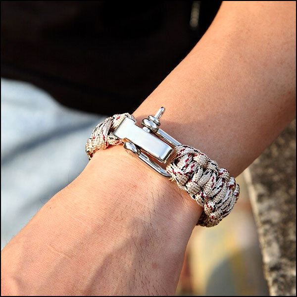 Beige Red Black Braided Paracord Bracelet with Shackle