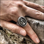 Men's Vintage Anchor Ring with Chain Detail