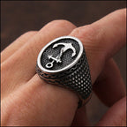 Men's Vintage Anchor Ring with Chain Detail
