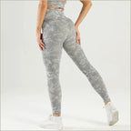 Women's Seamless High-Waist Gray Camo Leggings
