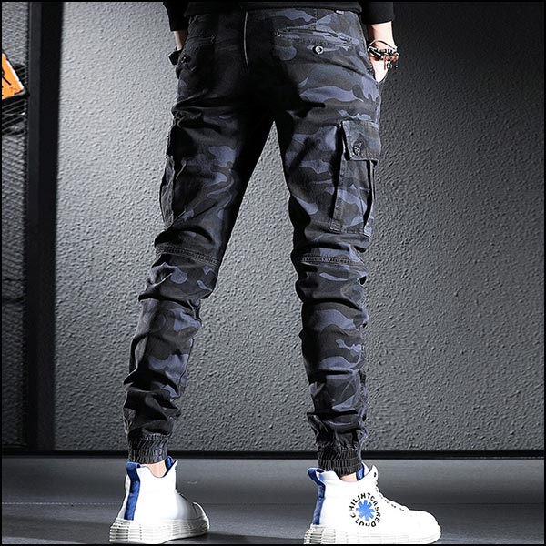 Men's Dark Camo Cargo Jogger Pants