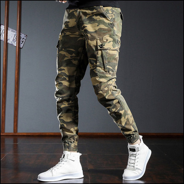 Men's Green Camo Cuffed Cargo Joggers