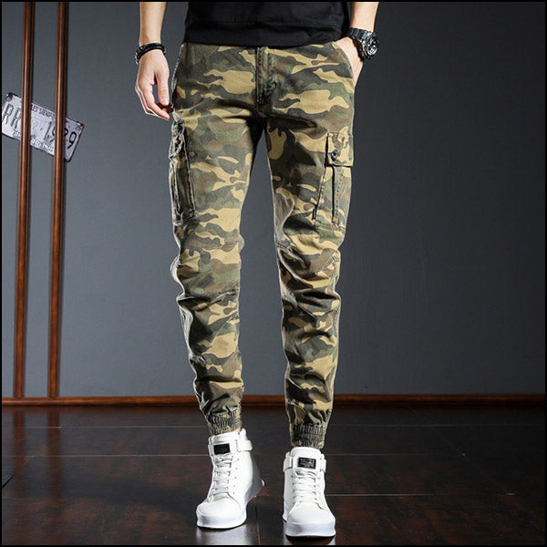 Men's Green Camo Cuffed Cargo Joggers