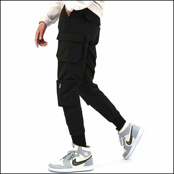 Men's Black Streetwear Cargo Joggers with Pockets
