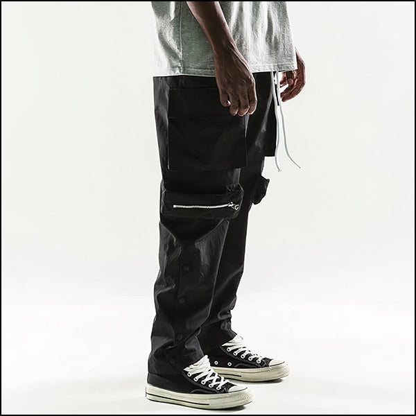 Men's Black Multi-Pocket Cargo Pants with Snaps