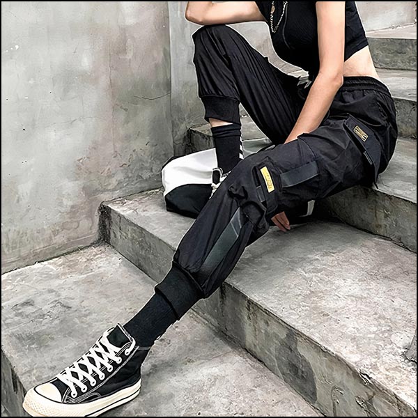 Black Loose Fit Techwear Cargo Joggers