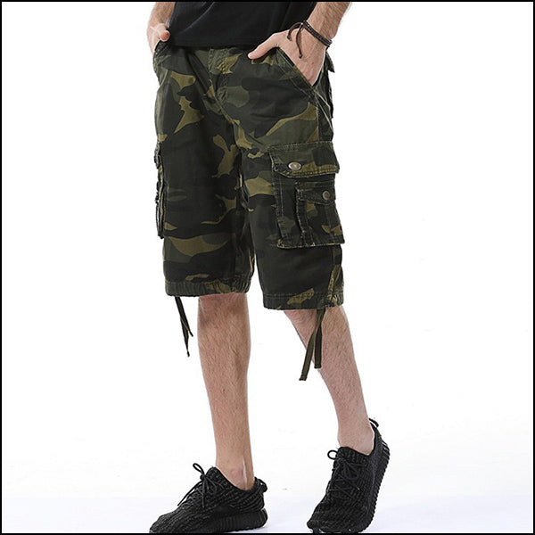 Men's Dark Camo Cargo Shorts with Pockets